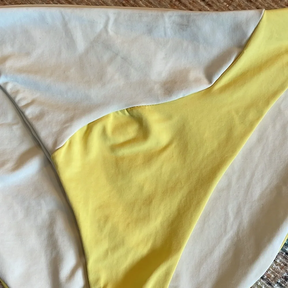 l*space Yellow and White Colorblock Dani Bikini Bottom‎ String Ties XL